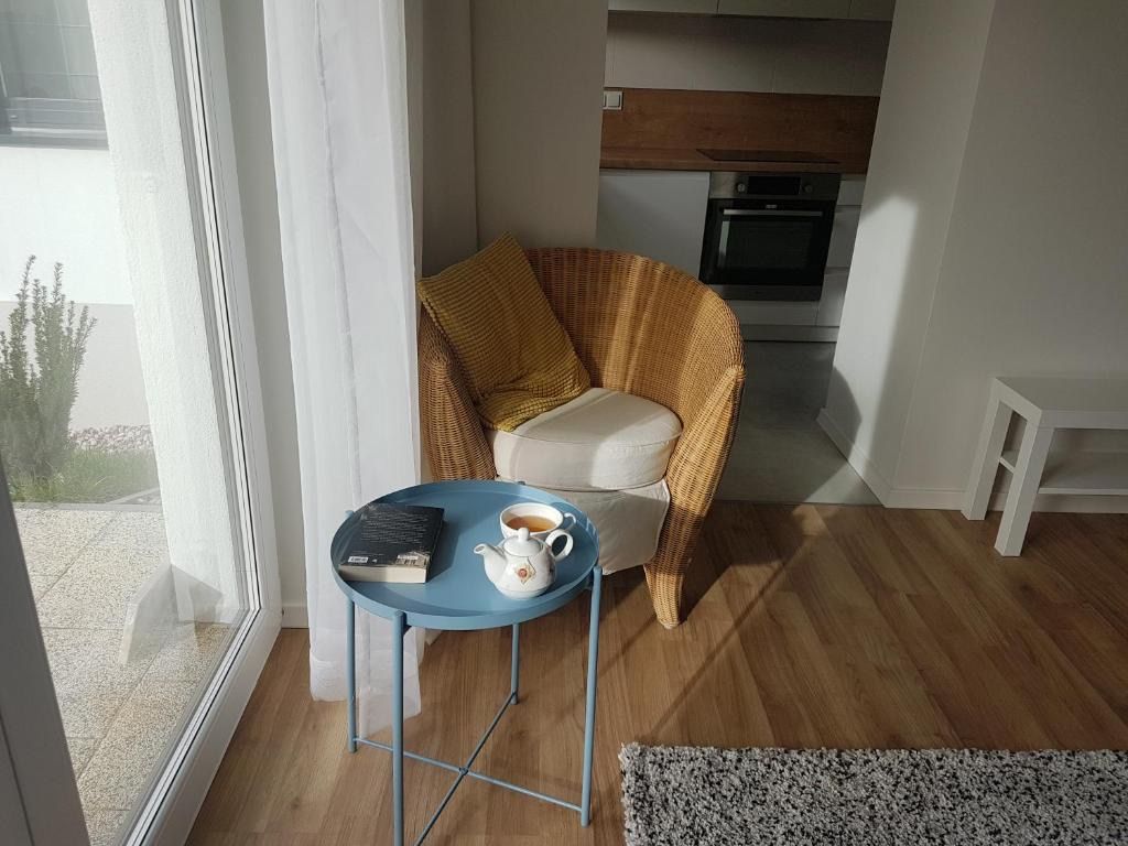 Apartament Jasińskiego z ogrodem, жильё рядом с вокзалом Пясечно