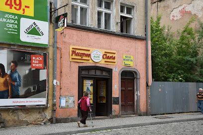 Piekarnia-Cukiernia ,,Halutek" Piechowice, рядом с вокзалом Piechowice