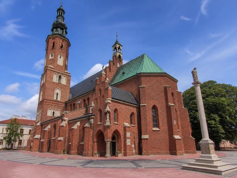 Kościół św. Jana Chrzciciela w Radomiu (radomska fara), atrakcja w pobliżu dworca Radom Główny
