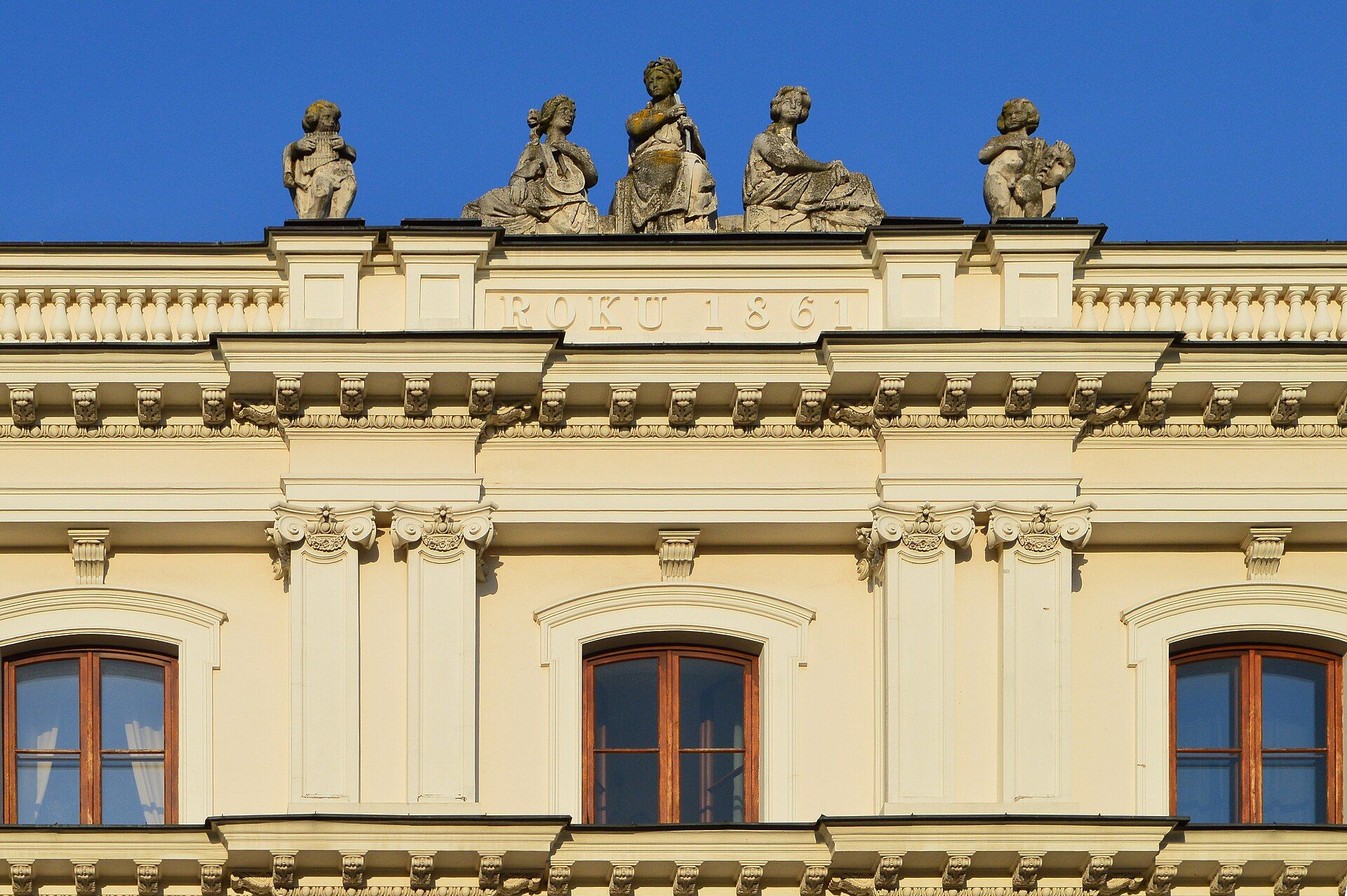 Resursa Obywatelska, atrakcja w pobliżu dworca Radom Główny