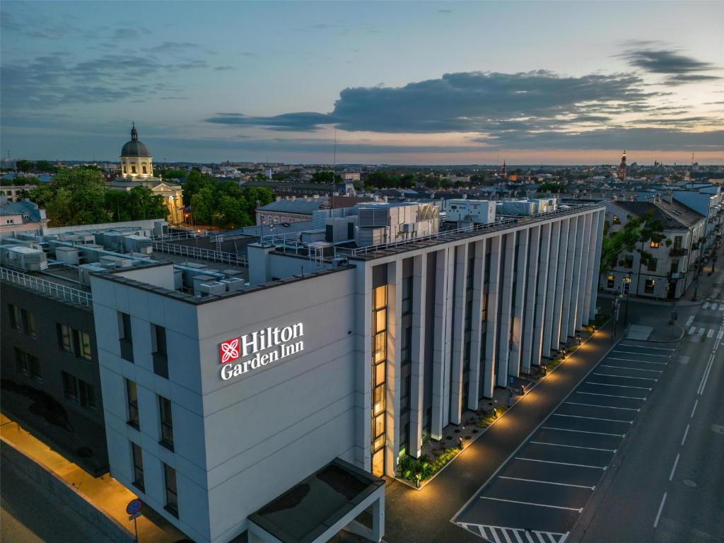Hilton Garden Inn Radom, жильё рядом с вокзалом Радом-Глувны