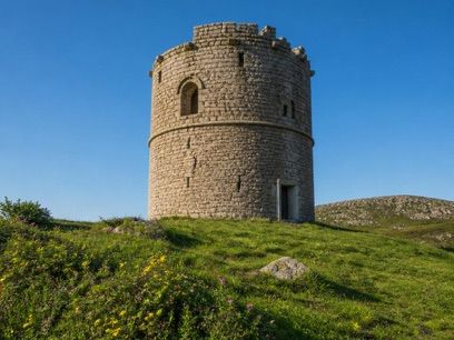 Wieża Karabinów Maszynowych / MG-Turm nr.2, atrakcja w pobliżu dworca Ruciane-Nida