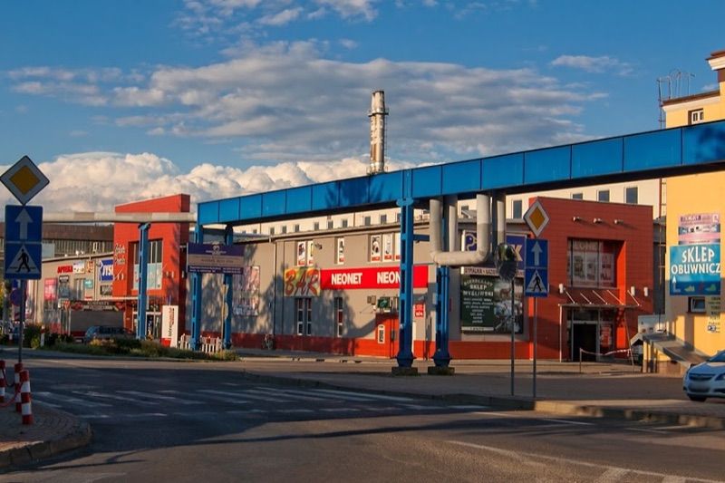 Galeria Posada, торговый центр рядом с вокзалом Санок
