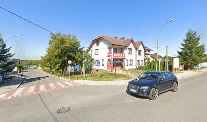 Apteka, магазин рядом с вокзалом Sędziszów Małopolski