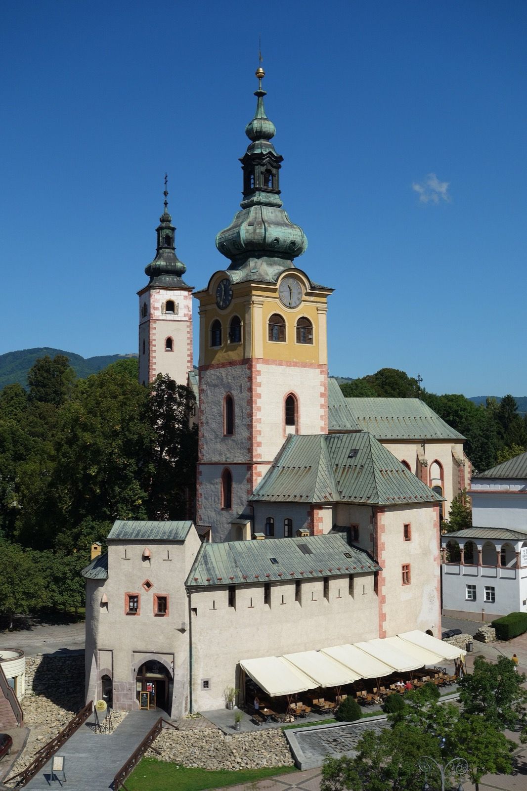 Hrad Banská Bystrica, atrakcja w pobliżu dworca Banská Bystrica