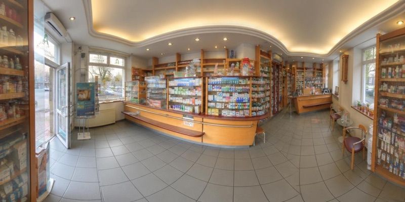 Pharmacy Alchemilka, sklep przy dworcu Banská Bystrica