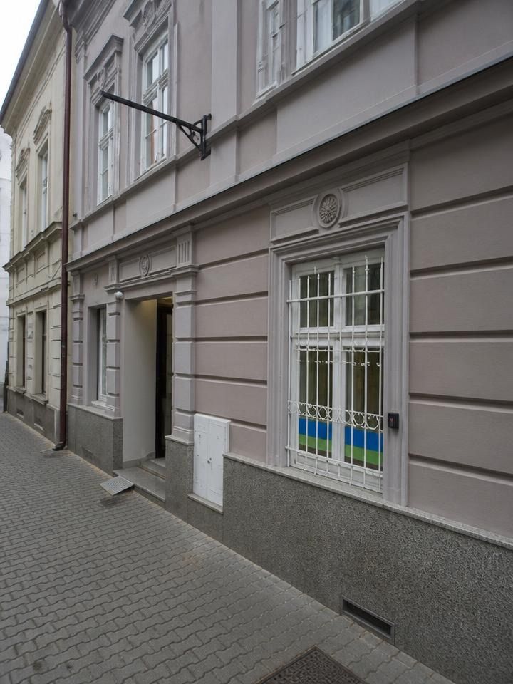 LEKÁREŇ PRI PRAMENI, sklep przy dworcu Banská Bystrica