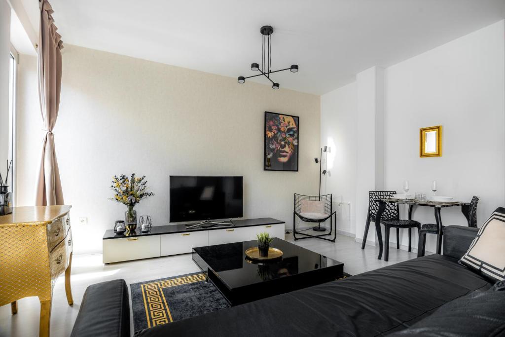 ZARA LUXURY APARTMENTS The absolute center of Žilina, жильё рядом с вокзалом Žilina Train Station