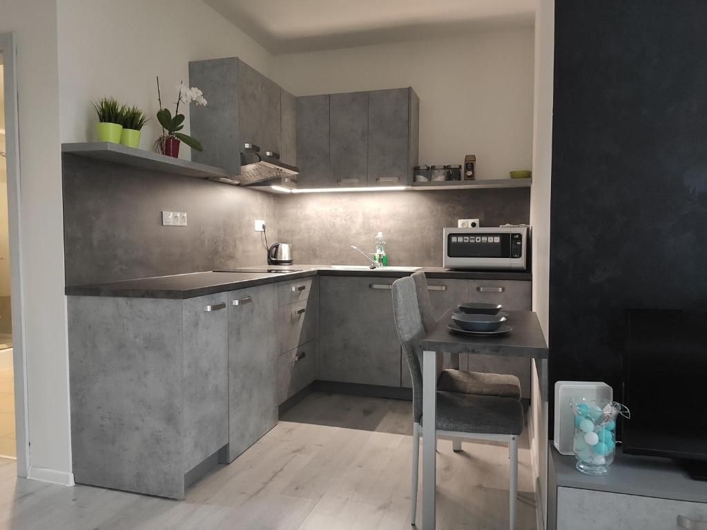 Apartman Kuzmanyho Žilina centrum, жильё рядом с вокзалом Žilina Train Station
