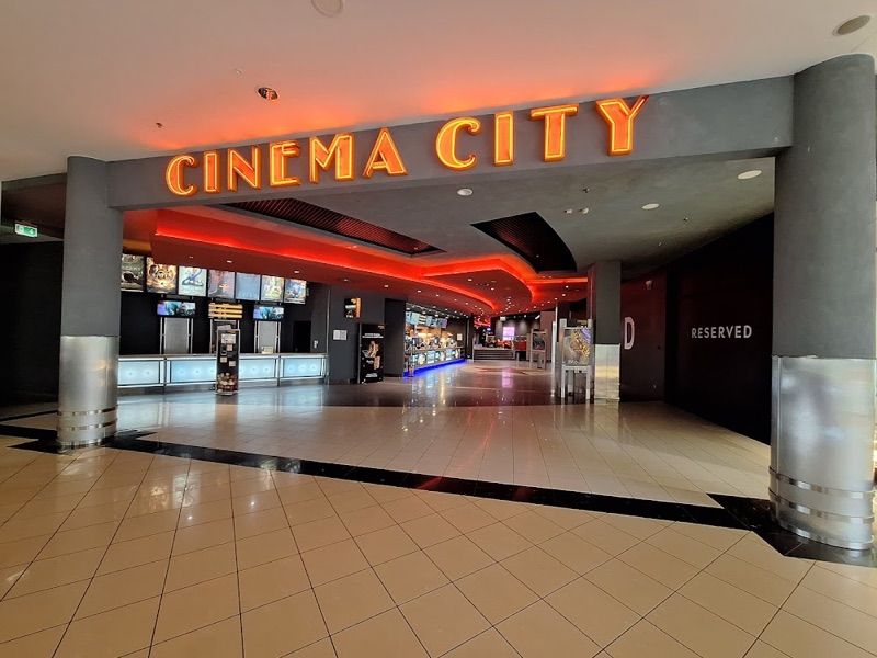 Sosnowiec Plaza, торговый центр рядом с вокзалом Сосновец Главный