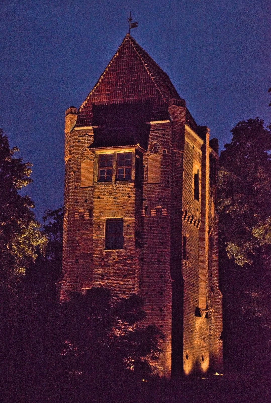 Baszta Halszki w Szamotułach, atrakcja w pobliżu dworca Szamotuły