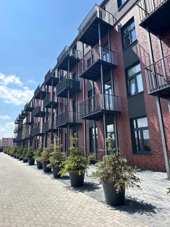 Apartament OPAL2 Mickiewicza, жильё рядом с вокзалом Тарновске-Гуры