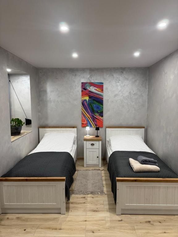 Apartamenty CENTRUM MIASTA Tomaszowa Mazowieckiego Quick Check-in Szybkie zameldowanie, жильё рядом с вокзалом Томашув-Мазовецкий