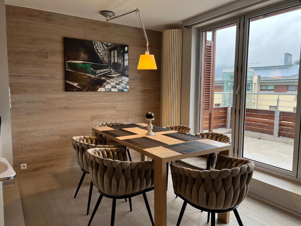 Apartament ZETA - CITY 2, жильё рядом с вокзалом Устронь-Здруй