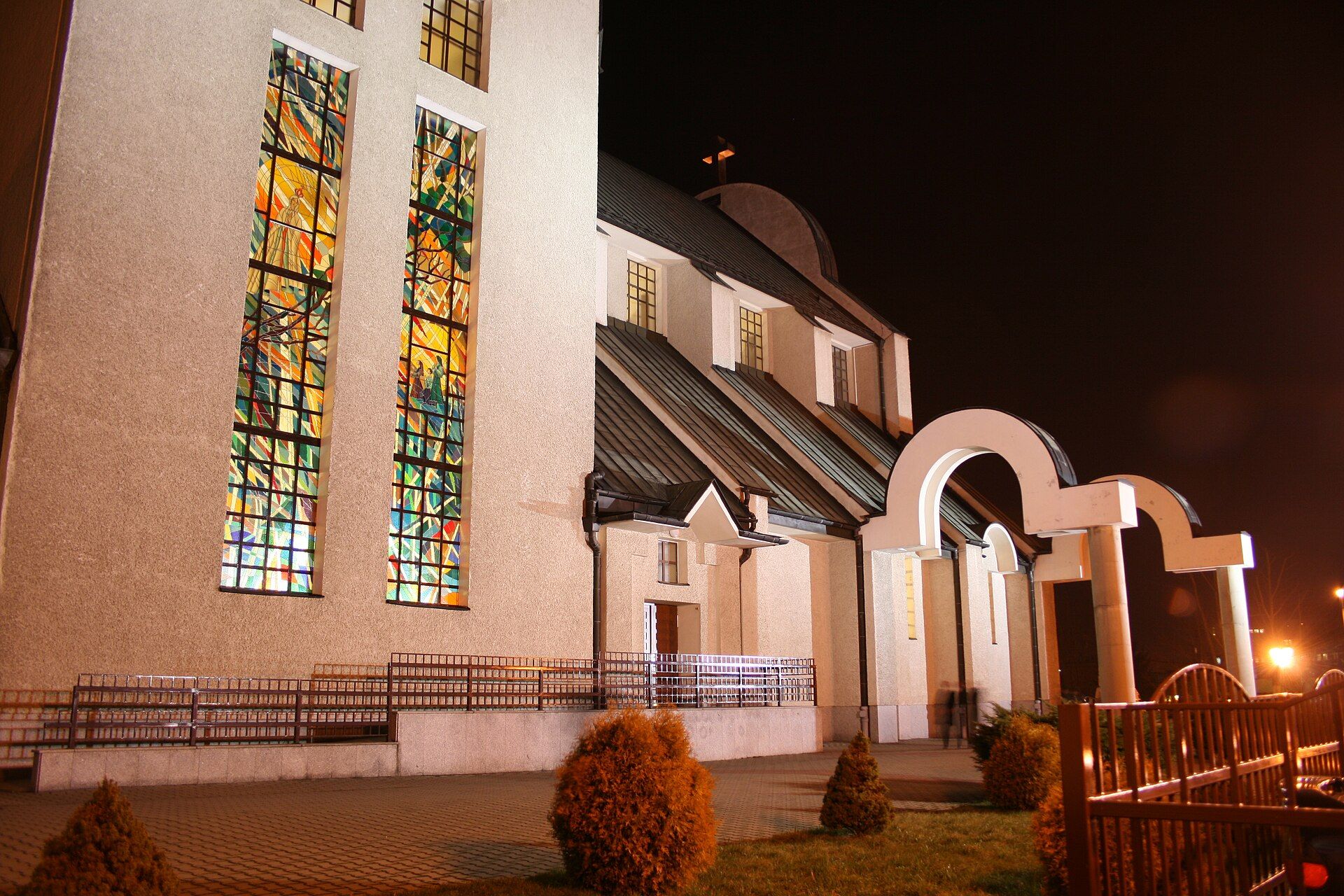 Kościół św. Piotra Apostoła w Wadowicach, atrakcja w pobliżu dworca Wadowice