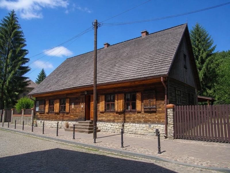 Muzeum Dom Urodzenia św. Maksymiliana Kolbego, atrakcja w pobliżu dworca Zduńska Wola Karsznice
