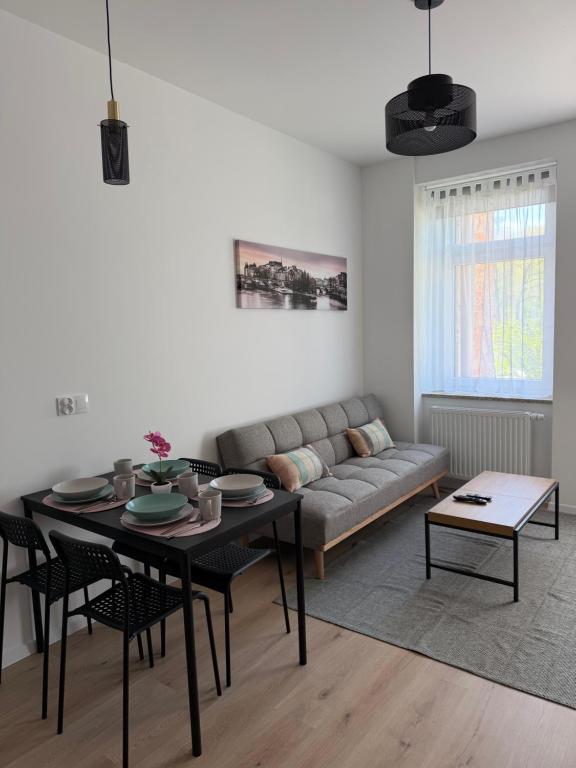 Apartament between the bridges II, жильё рядом с вокзалом Згожелец