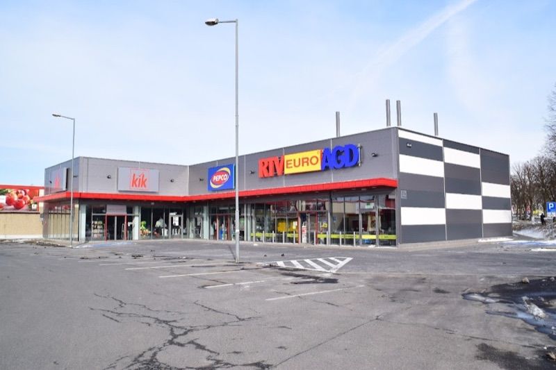A CENTRUM ZGORZELEC, торговый центр рядом с вокзалом Згожелец-Място